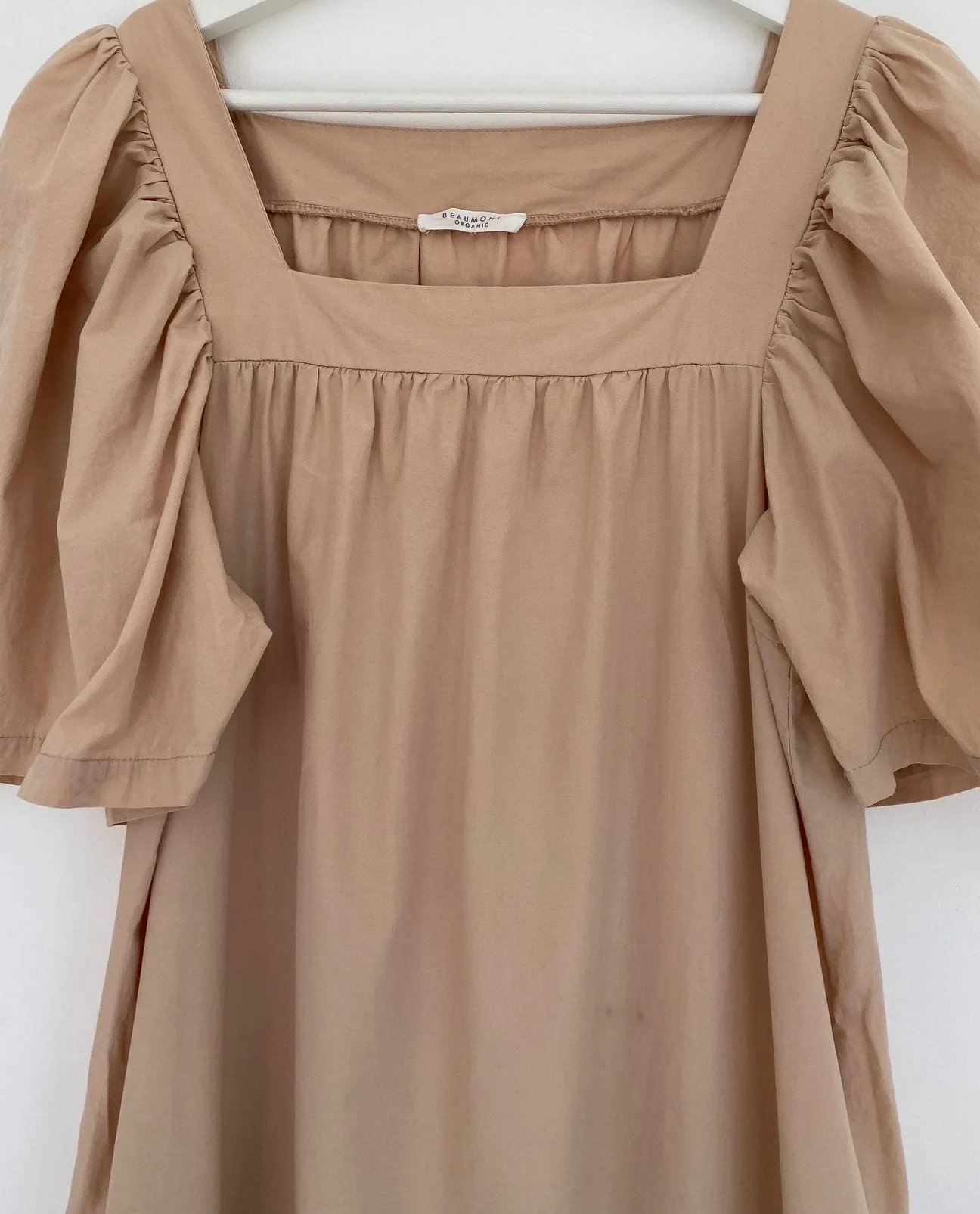 Lesley Organic Cotton Dress In Sand in S