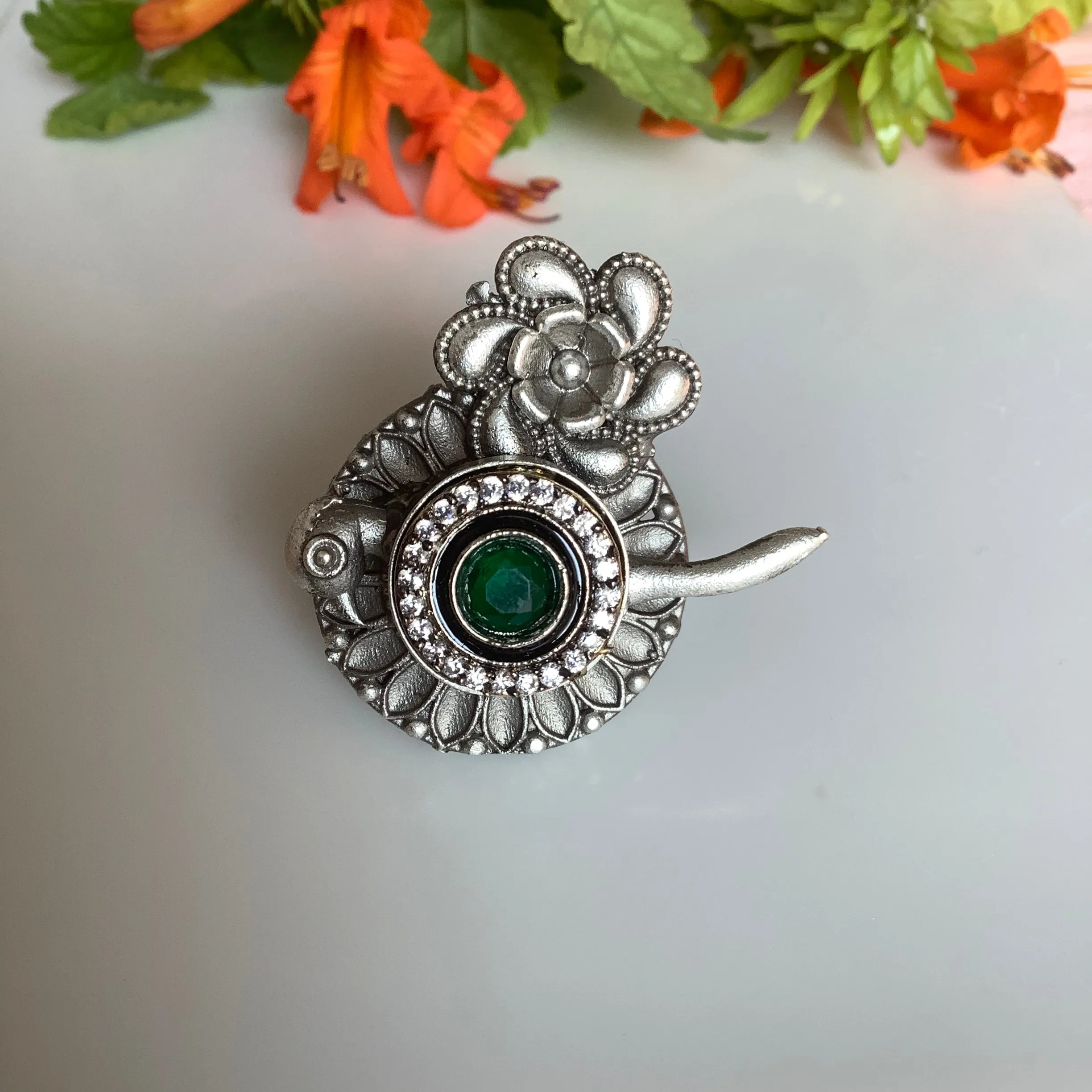 Salvanity German Silver Green Emerald Bird Finger Ring